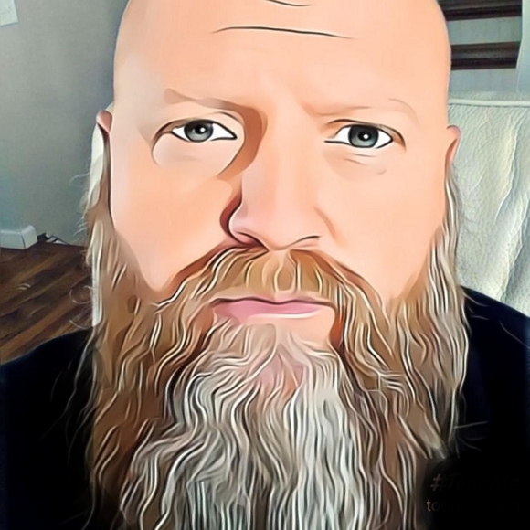 Meet your Posher, Casey - Picture 1 of 12